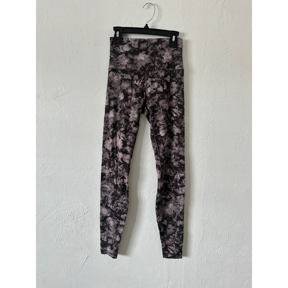 Lululemon High Rise Floral Leggings‎ Purple Black Abstract Pattern Size 4